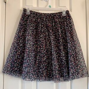 Elle women’s skirt
